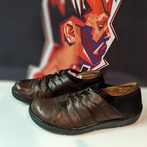 Kumfs Brown Leather Women's Oxfords Size EU 40 (US9)